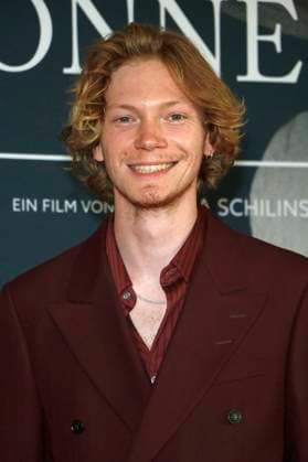Filip Schnack bei der Premiere des Kinofilms In die Sonne schauen Sound of Falling im Delphi Filmpalast. Berlin, 27.08.2025