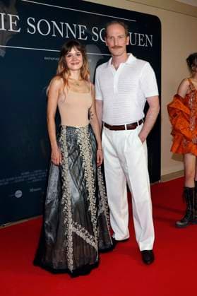 Lea Drinda und Martin Rother bei der Premiere des Kinofilms In die Sonne schauen Sound of Falling im Delphi Filmpalast. Berlin, 27.08.2025