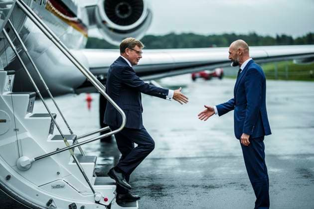 Besuchdes Bundesministers des Auswaertigen Johann Wadephul (CDU), in der Republik Estland und im Koenigreich Daenemark vom 28. bis 29. August 2025 Ankunft in Talinn Berlin, 28.08.2025. Fotografiert im Auftrag des Auswaertigen Amtes. Berlin Deutschland *** Visit of the Federal Minister of Foreign Affairs Johann Wadephul CDU , to the Republic of Estonia and the Kingdom of Denmark from 28 to 29 August 2025 Arrival in Talinn Berlin, 28 08 2025 Photographed on behalf of the Federal Foreign Office Berlin Germany Copyright: xDominikxButzmann AAx