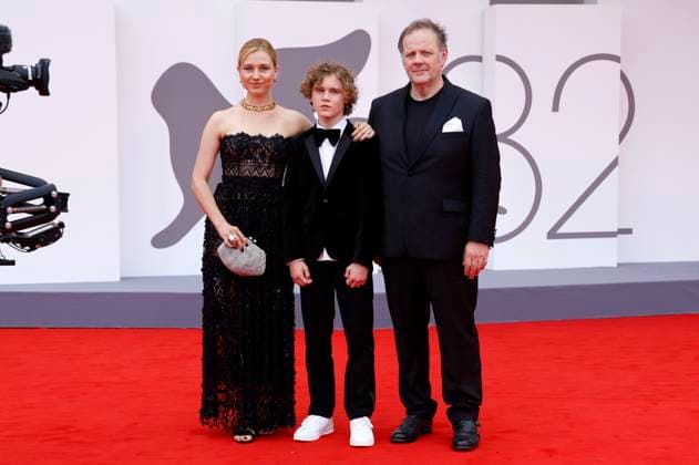 Andrea Waskovics, Bojtorjan Barabas und Gregory Gadebois bei der Premiere des Kinofilms Ãrva Orphan auf der Biennale di Venezia 2025 82. Internationale Filmfestspiele von Venedig im Palazzo del Cinema. Venedig, 28.08.2025