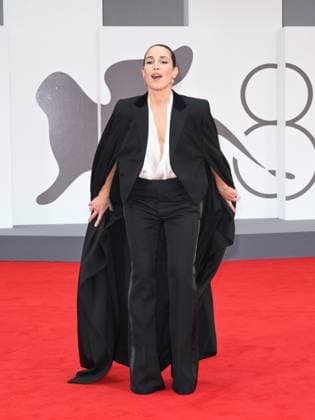 Venice, 82nd Venice International Film Festival 2025 - Evening 2. Red Carpet Film Bugonia. Pictured: Noomi Rapace  Copyright: xSimonexComix xipa-agency.netx xPoolxPhotoxEventsx06x IPA_Agency_IPA63489896