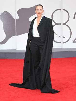 Venice, 82nd Venice International Film Festival 2025 - Evening 2. Red Carpet Film Bugonia. Pictured: Noomi Rapace  Copyright: xSimonexComix xipa-agency.netx xPoolxPhotoxEventsx06x IPA_Agency_IPA63489906