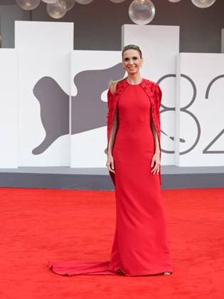 Venice, Italy: Venice, 82nd Venice International Film Festival 2025 - Evening 2. Red Carpet Film Bugonia. Pictured: Emanuela Fanelli Venice Italy  - ZUMAp169 20250828_zea_p169_852 Copyright: xSimonexComix
