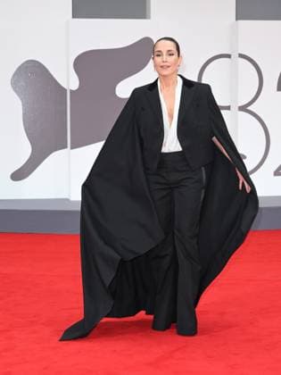 Venice, Italy: Venice, 82nd Venice International Film Festival 2025 - Evening 2. Red Carpet Film Bugonia. Pictured: Noomi Rapace Venice Italy  - ZUMAp169 20250828_zea_p169_921 Copyright: xSimonexComix