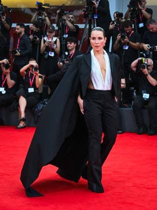Venice, ITALY: Venice, 82nd Venice International Film Festival 2025 - Evening 2 - Red Carpet for the film Bugonia - Pictured: Noomi Rapace Venice ITALY  - ZUMAp169 20250828_zea_p169_1001 Copyright: xManuelexMangiarottix