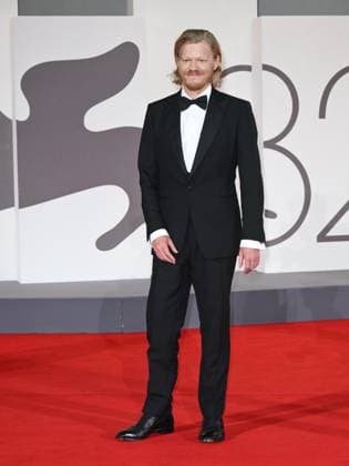 Venice, 82nd Venice International Film Festival 2025 - Evening 2. Red Carpet Film Bugonia. Pictured: Jesse Plemons  Copyright: xSimonexComix xipa-agency.netx xPoolxPhotoxEventsx06x IPA_Agency_IPA63492759