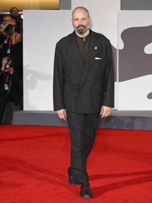 Venice, 82nd Venice International Film Festival 2025 - Evening 2. Red Carpet Film Bugonia. Pictured: Yorgos Lanthimos  Copyright: xSimonexComix xipa-agency.netx xPoolxPhotoxEventsx06x IPA_Agency_IPA63492787