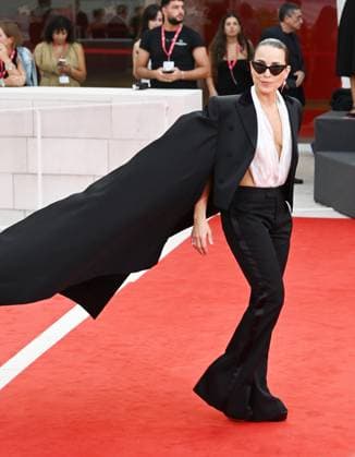 Celebrities attend the Bugonia premiere on day 2 of the 82nd Venice International Film Festival Featuring: Noomi Rapace Where: Venice, Italy When: 28 Aug 2025 Credit: Cover Images EDITORIAL USE ONLY. NOT FOR USE BY NEWSPAPERS BASED IN THE UK. Copyright: xx coverimg55020619