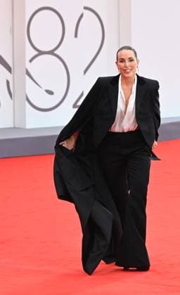 Celebrities attend the Bugonia premiere on day 2 of the 82nd Venice International Film Festival Featuring: Noomi Rapace Where: Venice, Italy When: 28 Aug 2025 Credit: Cover Images EDITORIAL USE ONLY. NOT FOR USE BY NEWSPAPERS BASED IN THE UK. Copyright: xx coverimg55020629