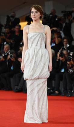 August 28, 2025, Venice, ITALY: US actor cast member Emma Stone arrives for the premiere of Bugonia during the 82nd Venice Film Festival in Venice, Italy, 28 August 2025. The movie is presented in official competition Venezia 82™ at the festival running from 27 August to 06 September 2025. ANSA ETTORE FERRARI. Venice ITALY  - ZUMAa110 20250828_zaf_a110_024 Copyright: xEttorexFerrarix