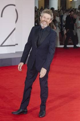 Bugonia Red Carpet - The 82nd Venice International Film Festival VENICE, ITALY - AUGUST 28: Willem Dafoe attends the Bugonia red carpet during the 82nd Venice International Film Festival on August 28, 2025 in Venice, Italy. Prima Barol Anadolu Venice Italy. Editorial use only. Please get in touch for any other usage.  Copyright: x2025xAnadoluxPrimaxBarolx