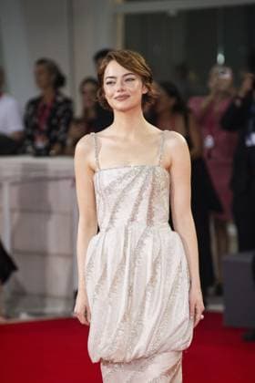 Bugonia Red Carpet - The 82nd Venice International Film Festival VENICE, ITALY - AUGUST 28: Emma Stone attends the Bugonia red carpet during the 82nd Venice International Film Festival on August 28, 2025 in Venice, Italy. Prima Barol Anadolu Venice Italy. Editorial use only. Please get in touch for any other usage.  Copyright: x2025xAnadoluxPrimaxBarolx