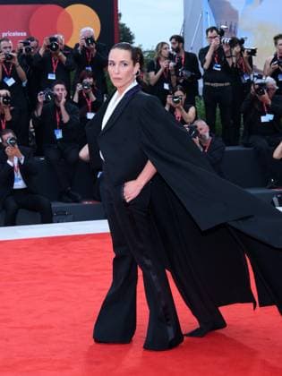 Venice, 82nd Venice International Film Festival 2025 - Evening 2 - Red Carpet for the film Bugonia Pictured: Noomi Rapace  Copyright: xAlbertoxTerenghi PoolxPhotoxEventsx06x xipa-agency.netx xPoolxPhotoxEventsx06x IPA_Agency_IPA63495826