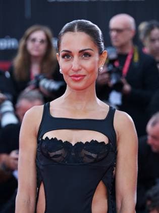 Venice, 82nd Venice International Film Festival 2025 - evening 2 - red carpet of the film Bugonia Pictured: Hiba Abouk  Copyright: xAlbertoxTerenghi PoolxPhotoxEventsx06x xipa-agency.netx xPoolxPhotoxEventsx06x IPA_Agency_IPA63496195