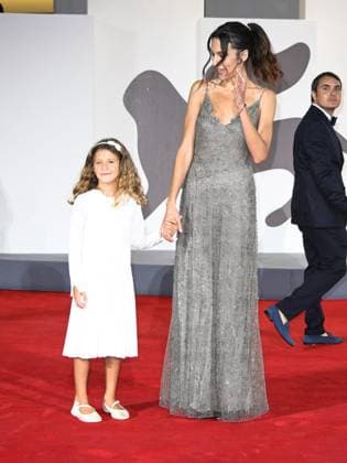 Venice, 82nd Venice International Film Festival 2025 - Evening 2. Red Carpet Film Jay Kelly. Pictured: Carolina Cavalli, Lucrezia Guglielmino,  Copyright: xSimonexComix xipa-agency.netx xPoolxPhotoxEventsx06x IPA_Agency_IPA63497481