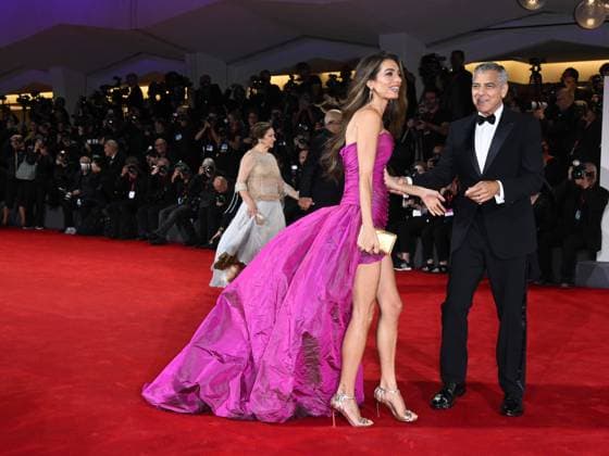 Venice, 82nd Venice International Film Festival 2025 - Evening 2. Red Carpet Film Jay Kelly. Pictured are George and Amal Clooney.  Copyright: xSimonexComix xipa-agency.netx xPoolxPhotoxEventsx06x IPA_Agency_IPA63498004