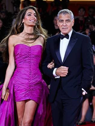 Venice, 82nd Venice International Film Festival 2025 - Evening 2 - Red Carpet for the film Jay Kelly - Pictured: George and Amal Clooney  Copyright: xManuelexMangiarottix xipa-agency.netx xPoolxPhotoxEventsx06x IPA_Agency_IPA63498063