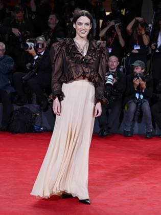 Venice, 82nd Venice International Film Festival 2025 - Evening 2 - Red Carpet for the film Jay Kelly - Pictured: Riley Keough  Copyright: xManuelexMangiarottix xipa-agency.netx xPoolxPhotoxEventsx06x IPA_Agency_IPA63498134