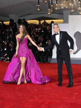 Venice, Italy: Venice, 82nd Venice International Film Festival 2025 - Evening 2. Red Carpet Film Jay Kelly. Pictured are George and Amal Clooney. Venice Italy  - ZUMAp169 20250828_zea_p169_1746 Copyright: xSimonexComix