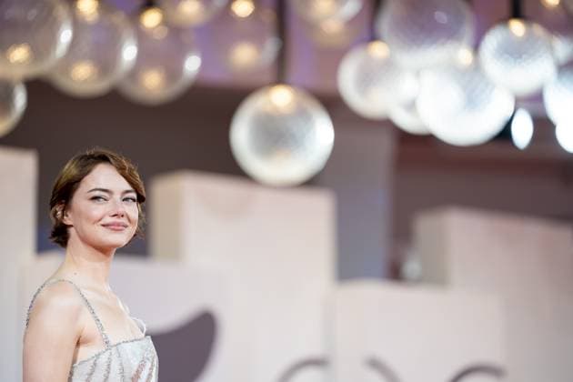 Bugonia Red Carpet - The 82nd Venice International Film Festival Emma Stone attends the Bugonia red carpet during the 82nd Venice International Film Festival in Venice, Italy, on August 28, 2025. Venice Italy  Copyright: xLucaxCarlinox originalFilename: carlino-notitle250828_npGgL.jpg