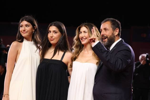 Jay Kelly Red Carpet - The 82nd Venice International Film Festival Adam Sandler VENICE, ITALY - AUGUST 28: Jay Kelly red carpet during the 82nd Venice International Film Festival on August 28, 2025 in Venice, Italy. CAP GOL GOL Venice Italy Copyright: xRickxGold CapitalxPicturesx