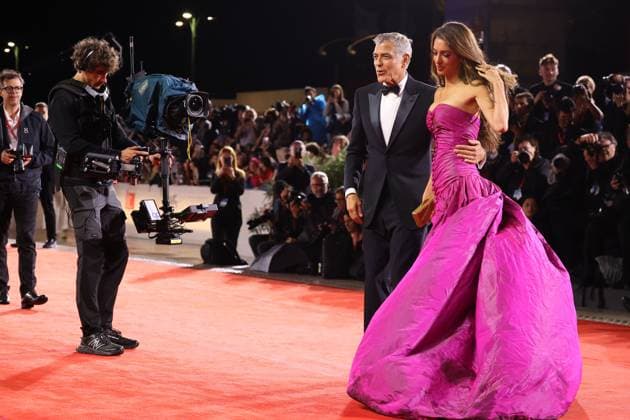 Jay Kelly Red Carpet - The 82nd Venice International Film Festival VENICE, ITALY - AUGUST 28: George Clooney and Amal Clooney attend the Jay Kelly red carpet during the 82nd Venice International Film Festival on August 28, 2025 in Venice, Italy. CAP GOL GOL Venice Italy Copyright: xRickxGold CapitalxPicturesx