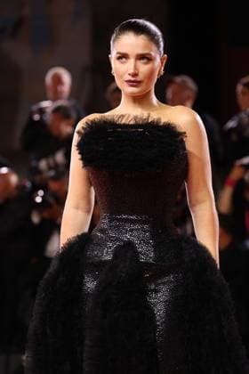Jay Kelly Red Carpet - The 82nd Venice International Film Festival Eve Hewson VENICE, ITALY - AUGUST 28: Jay Kelly red carpet during the 82nd Venice International Film Festival on August 28, 2025 in Venice, Italy. CAP GOL GOL Venice Italy Copyright: xRickxGold CapitalxPicturesx
