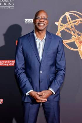 Leichtathlet Edwin Moses kommt zur Abendveranstaltung anlässlich der Kölner Jurysitzung zum international Emmy Award 2025 - Semi Final round of Judging der international Emmy Awards auf Schloss Arff. Köln, 28.08.2025 NRW Deutschland Copyright: xChristophxHardtx