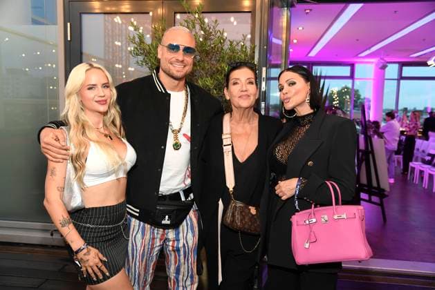 Gina Beckmann, Eric Sindermann, Katy Karrenbauer und Djamila Rowe beim Premieren Event zum Start vom Realityformat The Power (ab 1.September 2025 bei ProSieben und auf Joyn) am 28.08.2025 in Berlin The Power Premieren-Event vom neuen Pro7 & Joyn Realityformat in Berlin