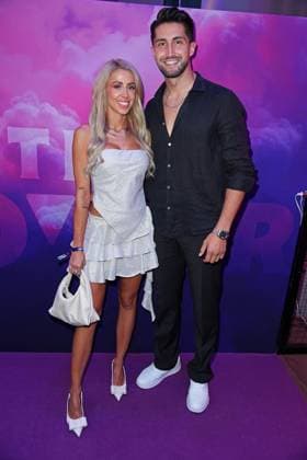 Lorik Bunjaku mit Freundin Denise Hersing beim Premieren-Event von THE POWER by Joyn auf dem Alice Rooftop & Garden in Berlin am 28.08.2025