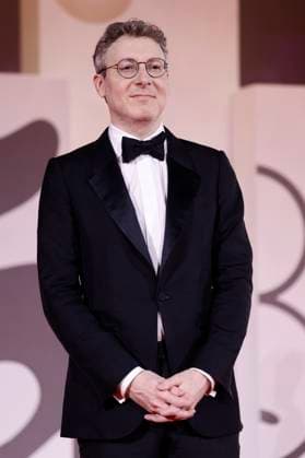 Nicholas Britell bei der Premiere des Kinofilms Jay Kelly auf der Biennale di Venezia 2025 82. Internationale Filmfestspiele von Venedig im Palazzo del Cinema. Venedig, 28.08.2025