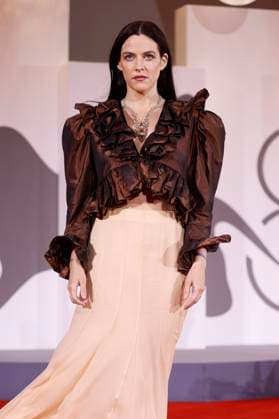 Riley Keough bei der Premiere des Kinofilms Jay Kelly auf der Biennale di Venezia 2025 82. Internationale Filmfestspiele von Venedig im Palazzo del Cinema. Venedig, 28.08.2025