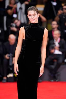 Bugonia red carpet during the 82nd Venice International Film Festival in Venice Lido - 28 Aug 2025 Natalia Paragoni attends the Bugonia red carpet during the 82nd Venice International Film Festival. Venice Lido Italy Copyright: xDanielexCifalax xSOPAxImagesx _CIF3426