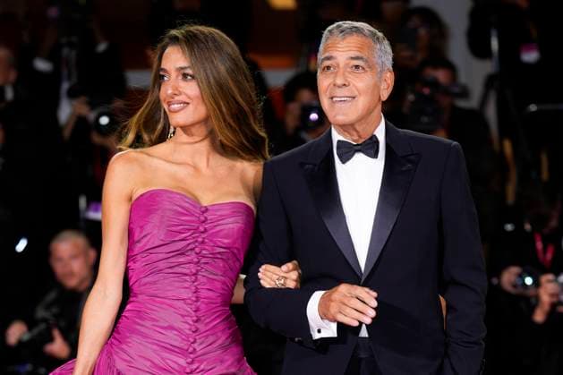 Jay Kelly red carpet at the 82nd Venice International Film Festival in Venice Lido - 28 Aug 2025 Amal Clooney and George Clooney attend the Jay Kelly red carpet during the 82nd Venice International Film Festival. Venice Lido Italy Copyright: xDanielexCifalax xSOPAxImagesx _CIF4555