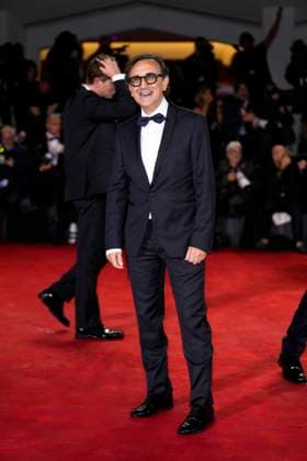 Jay Kelly red carpet at the 82nd Venice International Film Festival in Venice Lido - 28 Aug 2025 Giovanni Esposito attend the Jay Kelly red carpet during the 82nd Venice International Film Festival. Venice Lido Italy Copyright: xDanielexCifalax xSOPAxImagesx _CIF5019