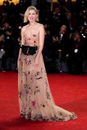 Jay Kelly red carpet at the 82nd Venice International Film Festival in Venice Lido - 28 Aug 2025 Naomi Watts attends the Jay Kelly red carpet during the 82nd Venice International Film Festival. Venice Lido Italy Copyright: xDanielexCifalax xSOPAxImagesx _CIF5156