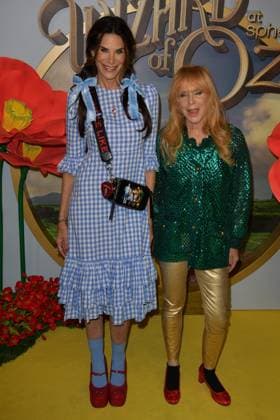LAS VEGAS, NV - AUGUST 28: Hilary Shepard Turner and Rosanna Arquette at the world premiere of The Wizard of Oz at Sphere in Las Vegas, Nevada on August 28, 2025. Copyright: xDeexCeexCarterx