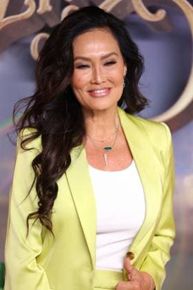 August 28, 2025, Las Vegas, Nevada, USA: TIA CARRERE on the yellow carpet for the world premiere of the Wizard of Oz at Sphere in Las Vegas, Nevada. Las Vegas USA - ZUMAg247 20250828_znp_g247_034 Copyright: xGagexSkidmorex