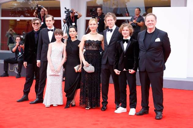 August 28, 2025, Venice, Italy: Marcin Czarnik, Sandor Soma, EloÂz Szabo, Hermina Fo¡tyol, Andrea Waskovics, Laszlo Nemes, Bojtorjan Barabas and Gregory Gadebois arrive at the premiere of Orphan during the 82nd Venice International Film Festival at Palazzo del Cinema on the Lido in Venice, Italy, on 28 August 2025. Photo: Venice Italy - ZUMAm179 20250828_zep_m179_235 Copyright: xAlecxMichaelx