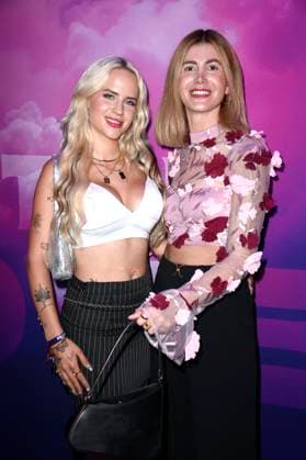 Gina Beckmann und Stephie Stark bei der Premiere der Reality-Show The Power im Alice Rooftop & Garden. Berlin, 28.08.2025