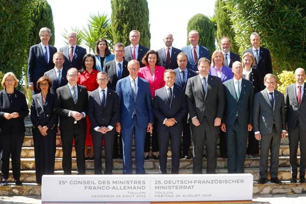 News Bilder des Tages 25th Franco-German Council of Ministers PHOTOPQR NICE MATIN Frank Muller Toulon 29 08 2025 25th Franco-German Council of Ministers with President E Macron and Chancellor F Merz au fort du cap brun Toulon 29th August 2025, Cap Brun Toulon France 25th Franco German Council of Ministers with President E Macron and Chancellor F Merz France  Copyright: xPHOTOPQR NICExMATIN MAXPPPxFrankxMullerx 20250829NIM9134 20250829NIM9461