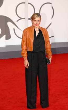 August 29, 2025, Venice, Veneto, Italy: French director VALERIE DONZELLI on the red carpet for the A Pied d Oeuvre Premiere screening at the 82nd Venice Film Festival at the Venice Lido, Italy. Venice Italy - ZUMAc179 20250829_zep_c179_088 Copyright: xMickaelxChavetx