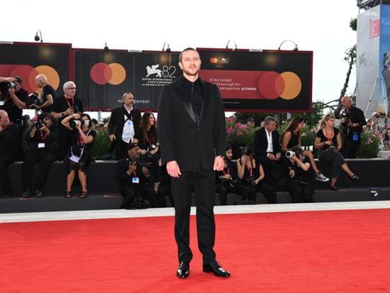 Venice, Italy: Venice, 82nd Venice International Film Festival 2025 - evening 3 - red carpet of the film A Pied D Oeuvre In the photo Bastien Bouillon Venice Italy  - ZUMAp169 20250829_zea_p169_608 Copyright: xAlbertoxTerenghix