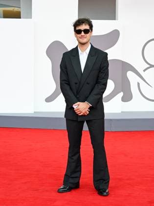 Venice, 82nd Venice International Film Festival 2025 - Evening 3 - Red Carpet for the film A Pied D Oeuvre - Pictured: Zoran Boukherma  Copyright: xManuelexMangiarottix xipa-agency.netx xPoolxPhotoxEventsx06x IPA_Agency_IPA63581535