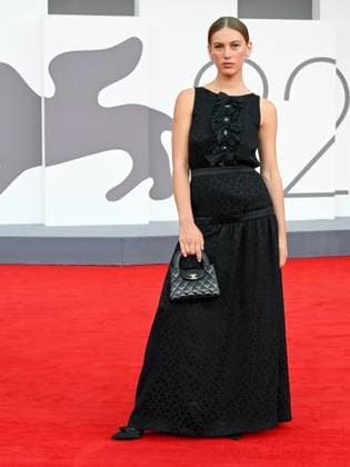 Venice, 82nd Venice International Film Festival 2025 - Evening 3 - Red Carpet for the film A Pied D Oeuvre - Pictured: Lou Lampros  Copyright: xManuelexMangiarottix xipa-agency.netx xPoolxPhotoxEventsx06x IPA_Agency_IPA63581602