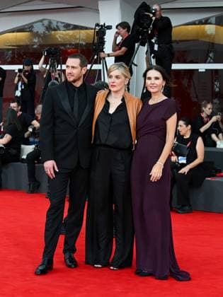 Venice, 82nd Venice International Film Festival 2025 - evening 3 - red carpet of the film A Pied D Oeuvre - In the photo: Bastien Bouillon, Valérie Donzelli, Virginie Ledoyen,  Copyright: xManuelexMangiarottix xipa-agency.netx xPoolxPhotoxEventsx06x IPA_Agency_IPA63581712
