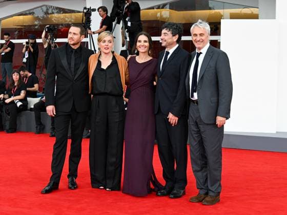 Venice, ITALY: Venice, 82nd Venice International Film Festival 2025 - evening 3 - red carpet for the film A Pied D Oeuvre - Pictured: Bastien Bouillon, ValÃ rie Donzelli, Virginie Ledoyen, Franck Courtes, Alain Goldman Venice ITALY  - ZUMAp169 20250829_zea_p169_765 Copyright: xManuelexMangiarottix