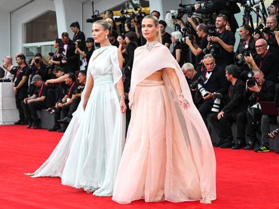 Venice, 82nd Venice International Film Festival 2025 - Evening 3 - The red carpet for the film After The Hunt. Pictured are Lady Amelia and Eliza Spencer.  Copyright: xLadyxAmeliaxedxElizaxSpencerx xipa-agency.netx xPoolxPhotoxEventsx06x IPA_Agency_IPA63582762
