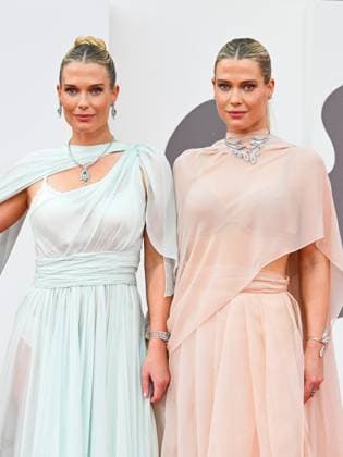 Venice, 82nd Venice International Film Festival 2025 - Evening 3 - The red carpet for the film After The Hunt. Pictured are Lady Amelia and Eliza Spencer.  Copyright: xLadyxAmeliaxedxElizaxSpencerx xipa-agency.netx xPoolxPhotoxEventsx06x IPA_Agency_IPA63582815