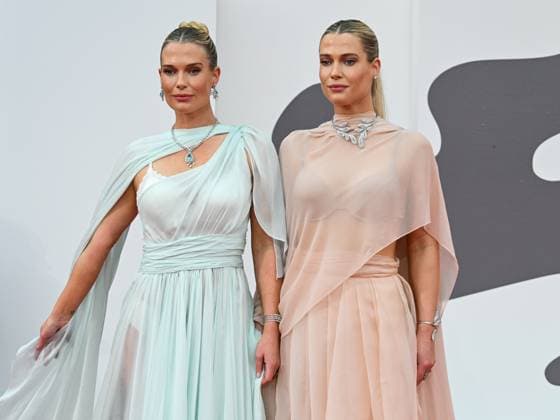 Venice, ITALY: Venice, 82nd Venice International Film Festival 2025 - evening 3 - red carpet of the film After The Hunt - Pictured: Lady Amelia and Eliza Spencer Venice ITALY  - ZUMAp169 20250829_zea_p169_816 Copyright: xManuelexMangiarottix